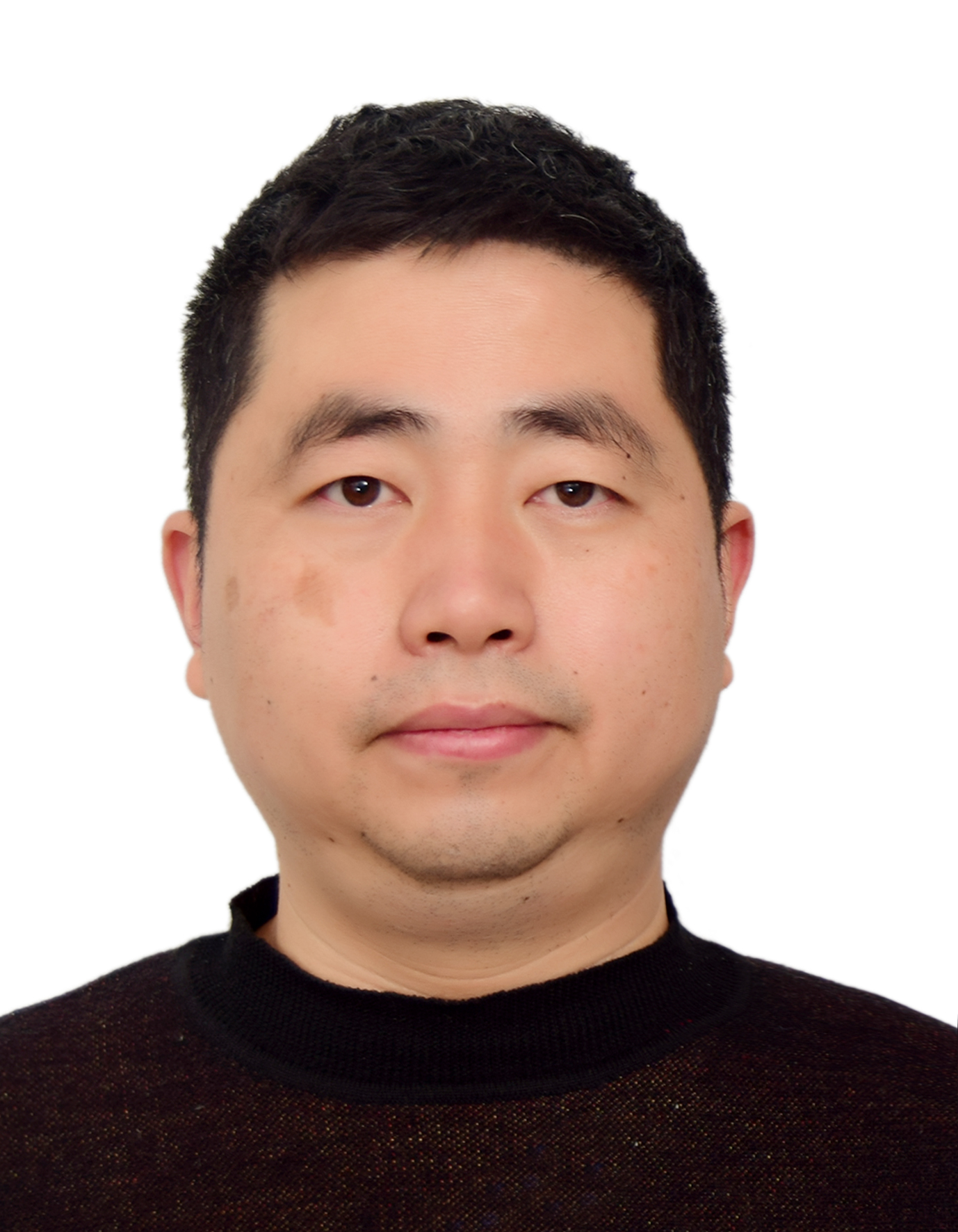 1 张川 证件照.jpg