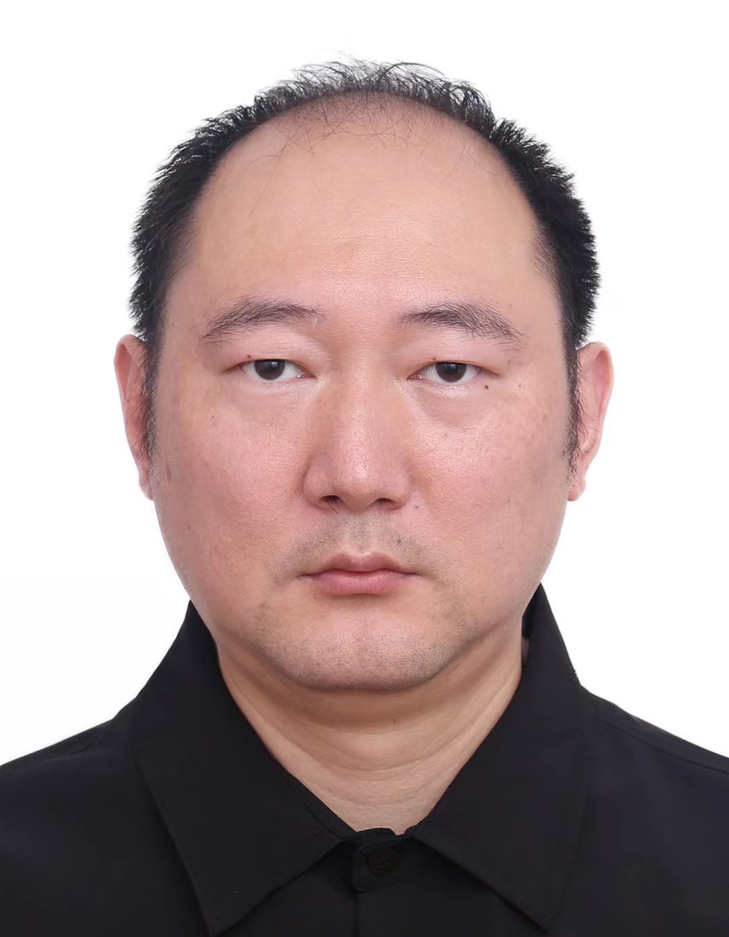 母学敏 免冠照.jpg