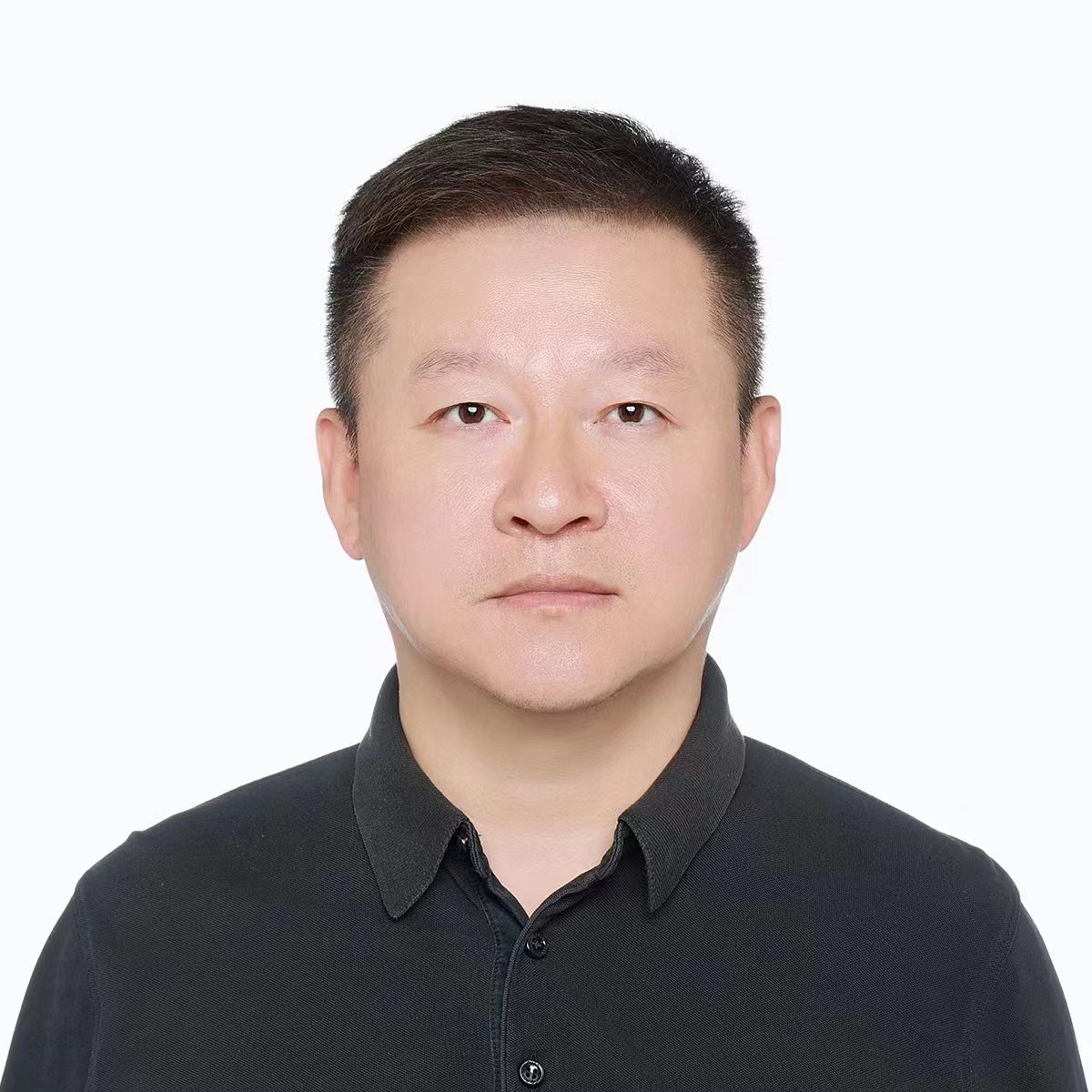 白然证件照片.jpg